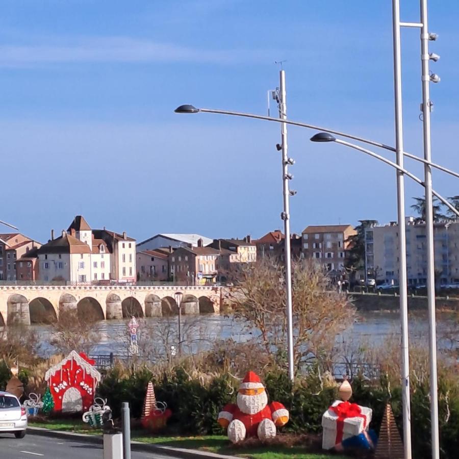 Center Macon Charmant Appartement Avec Vue Sur La Saone Eksteriør billede